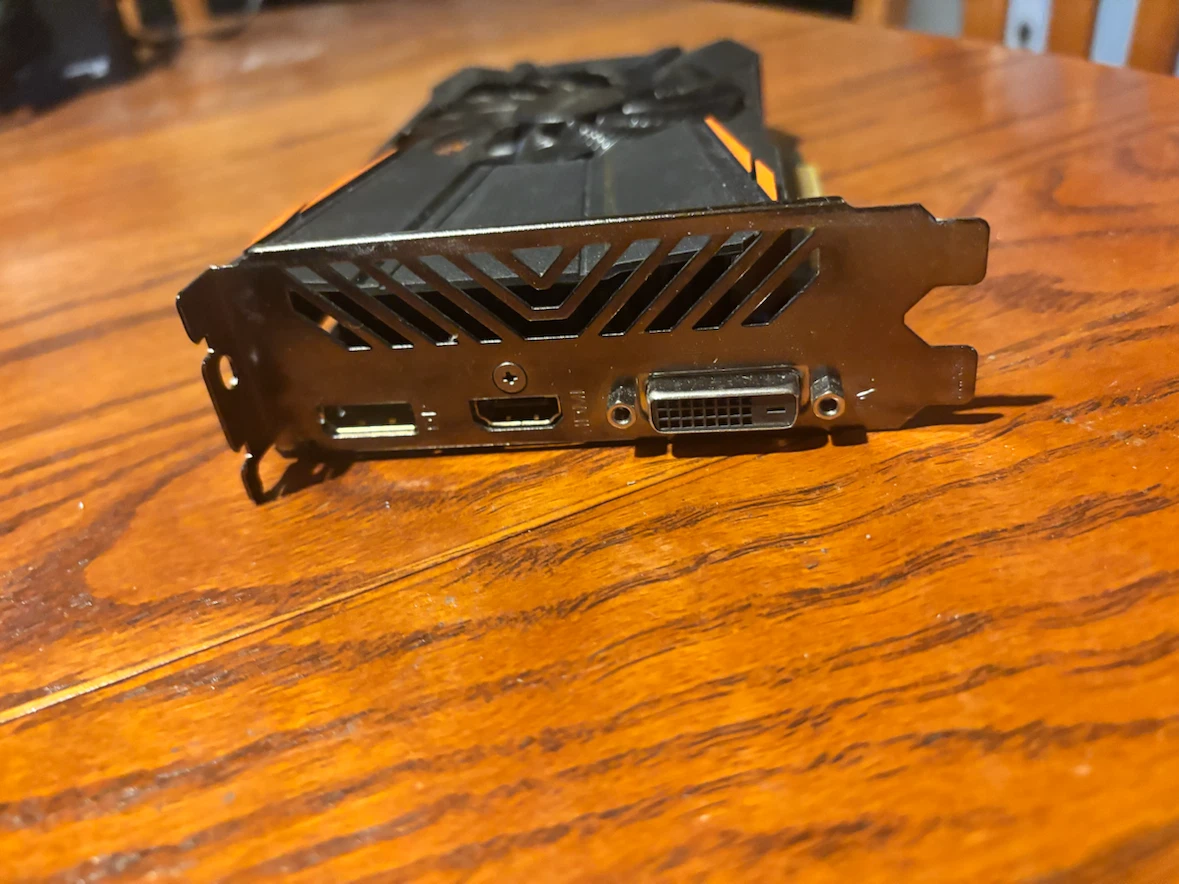 Gigabyte Graphics Card - photo 2