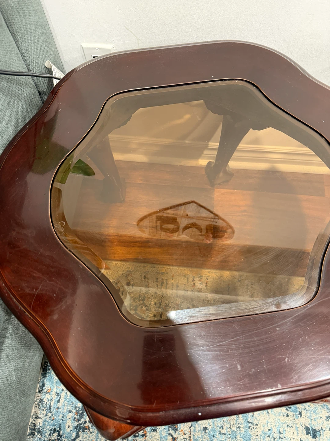 Wooden accent table with glass top - photo 4