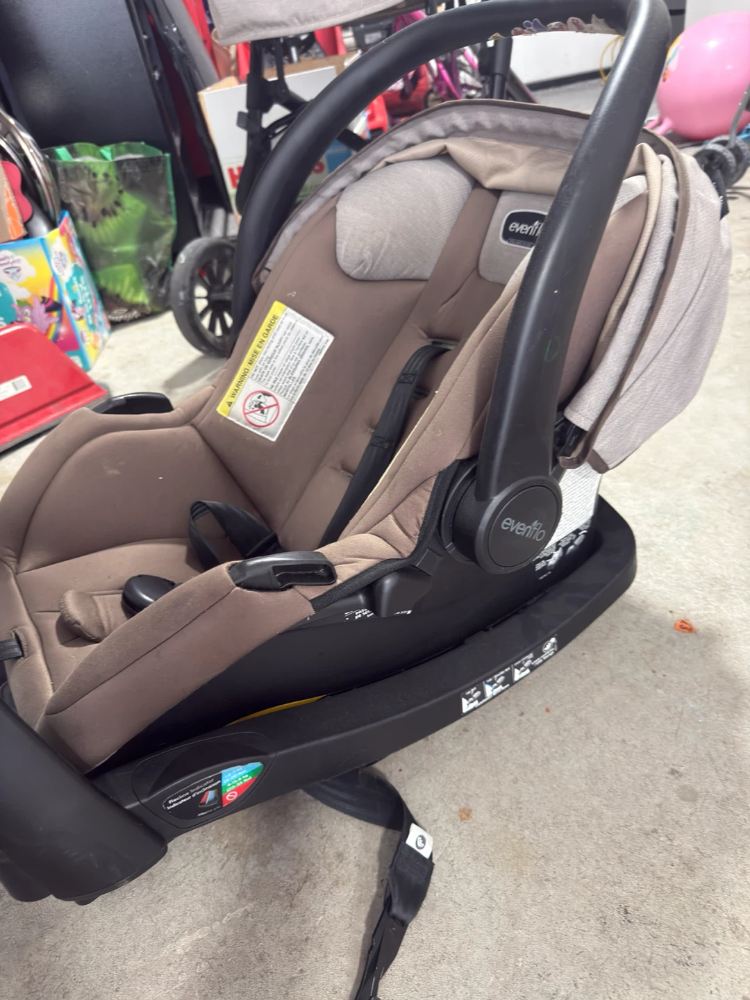 Evenflo Stroller and Car Seat Combo - photo 3