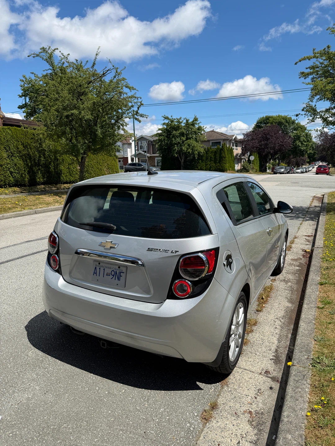 Car - photo 3