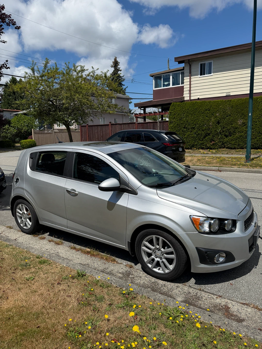 Car - photo 4