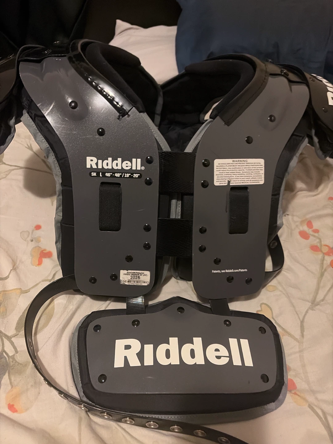 Riddell Smoke Football Shoulder Pads - photo 2