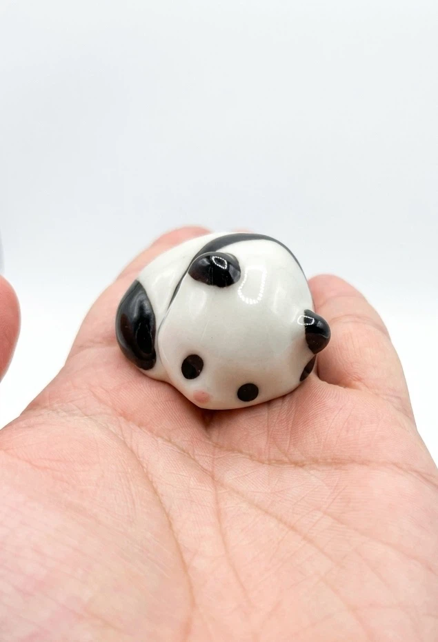 Pair of Porcelain Pudding Pandas - photo 3