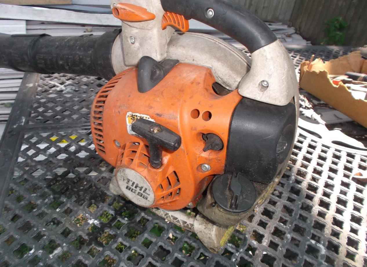 Stihl BG 86 Handheld Blower