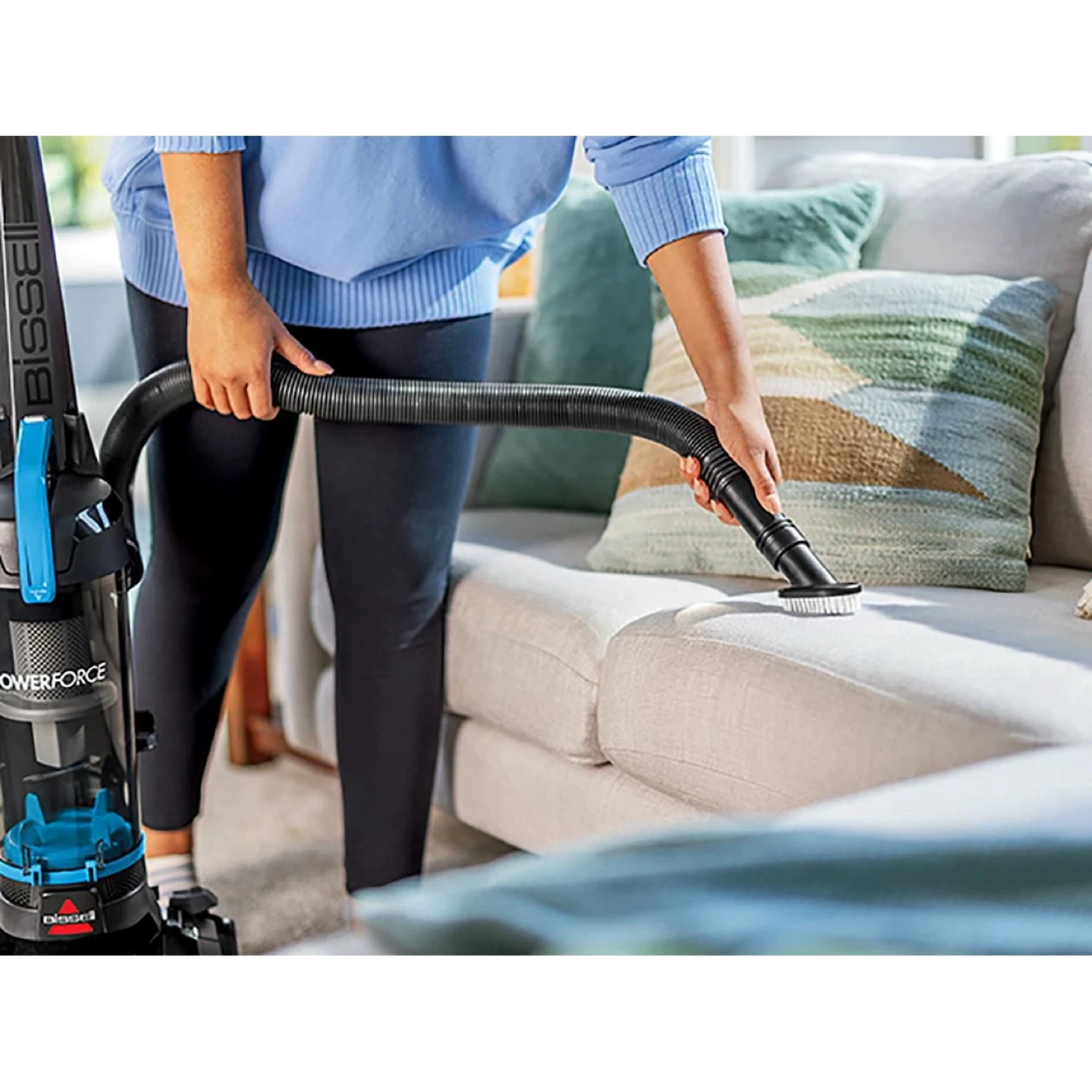 BISSELL PowerForce Vacuum Cleaner- brand new - photo 3