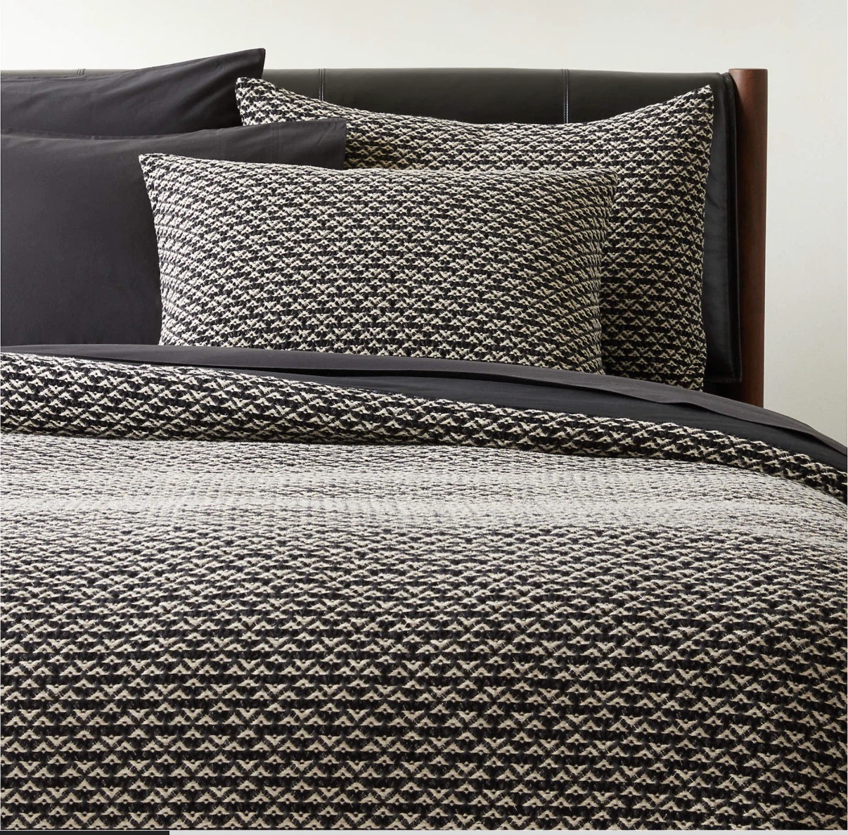 CB2 Kamet Organic Cotton Black and White Queen Duvet Cover
