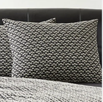 CB2 Kamet Organic Cotton Black and White Queen Duvet Cover - photo 2