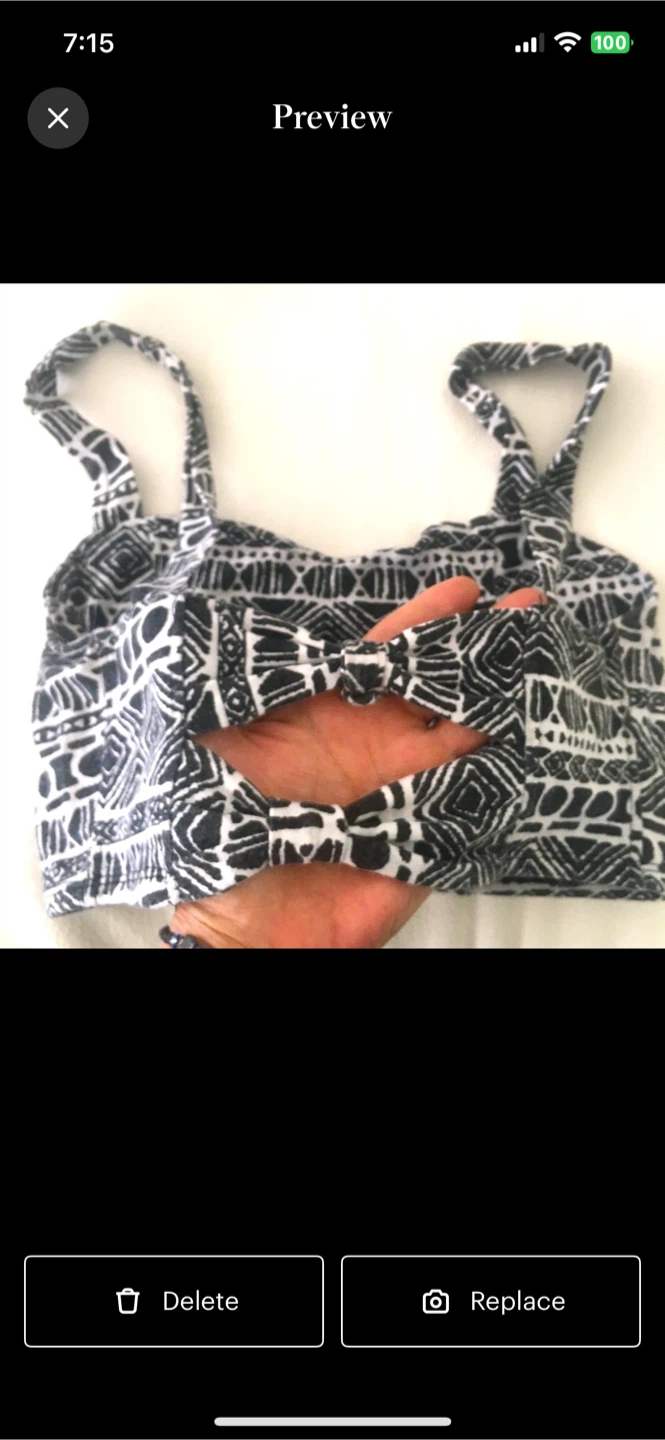 Rear view Black and White cut out Geometric Print Crop Top