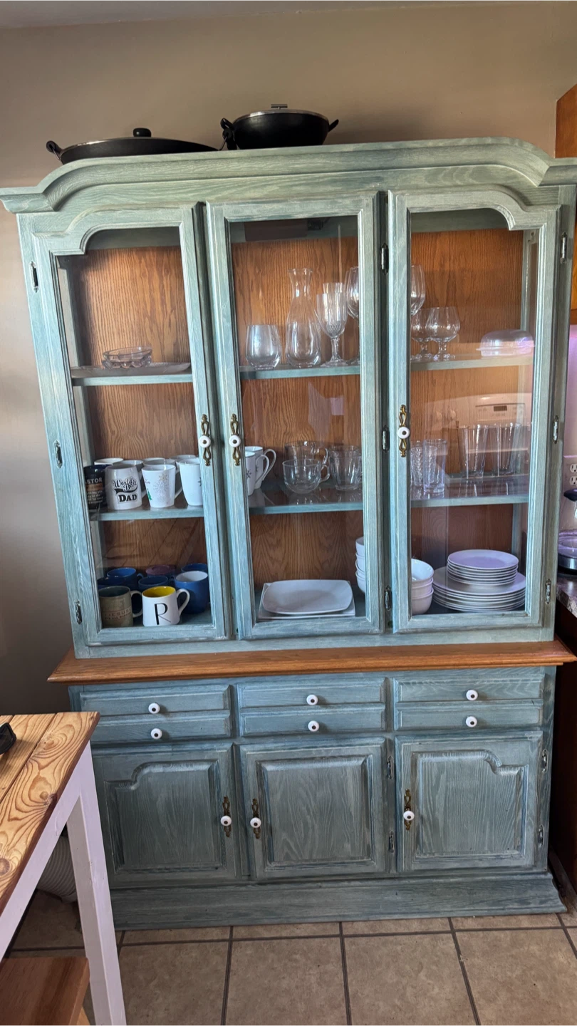 Kitchen hutch