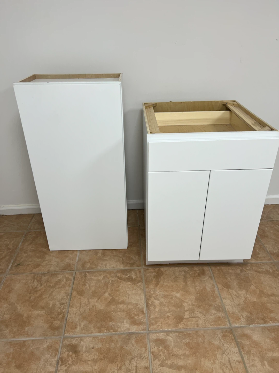 White Kitchen Cabinets (2 units)
