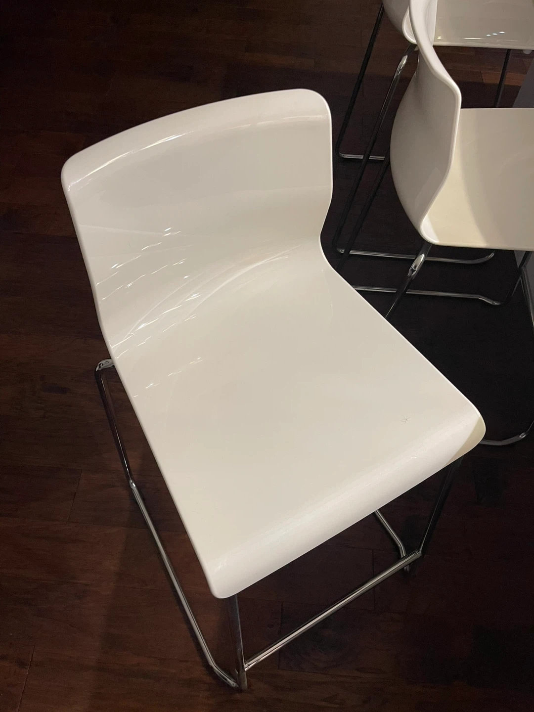 (Set of 4) IKEA White Bar Stools - photo 4