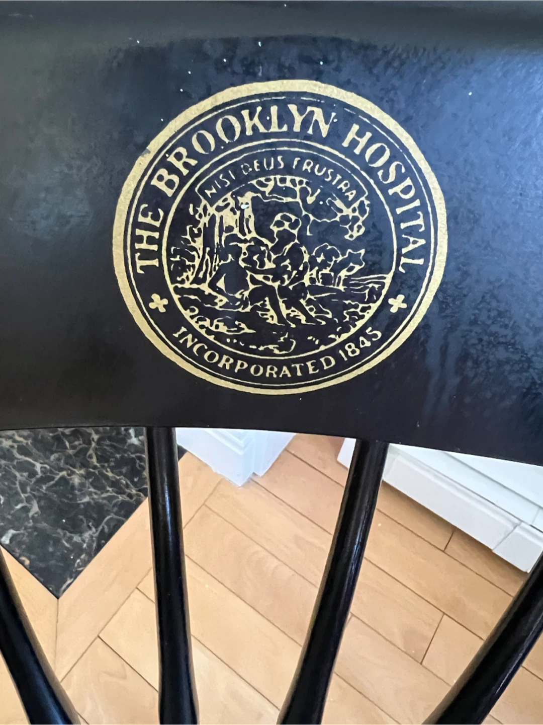 Antique The Brooklyn Hospital Windback Armchair - photo 2
