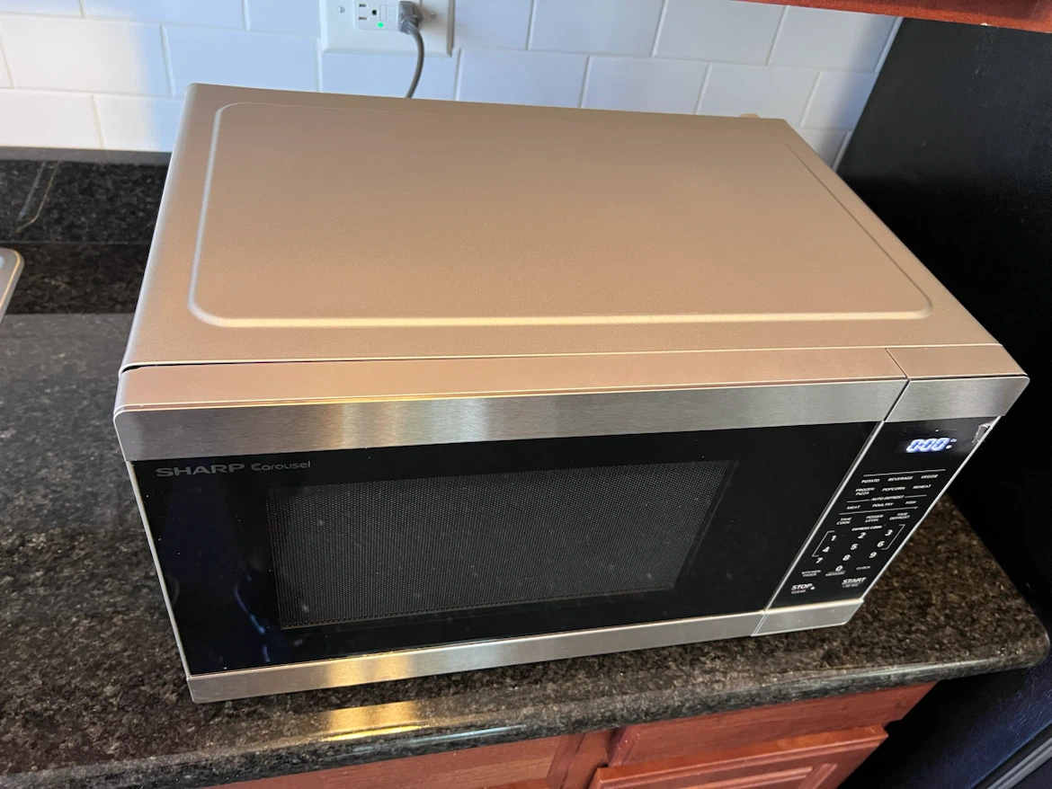 Sharp Carousel Microwave - photo 2