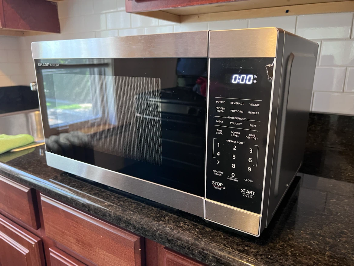 Sharp Carousel Microwave - photo 3