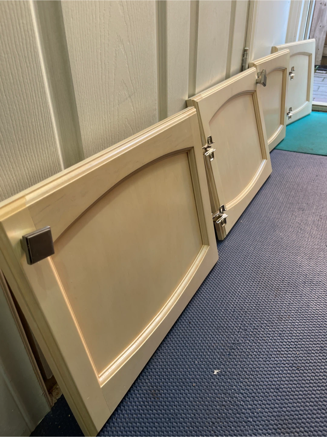 Used Kitchen cabinet doors - photo 2