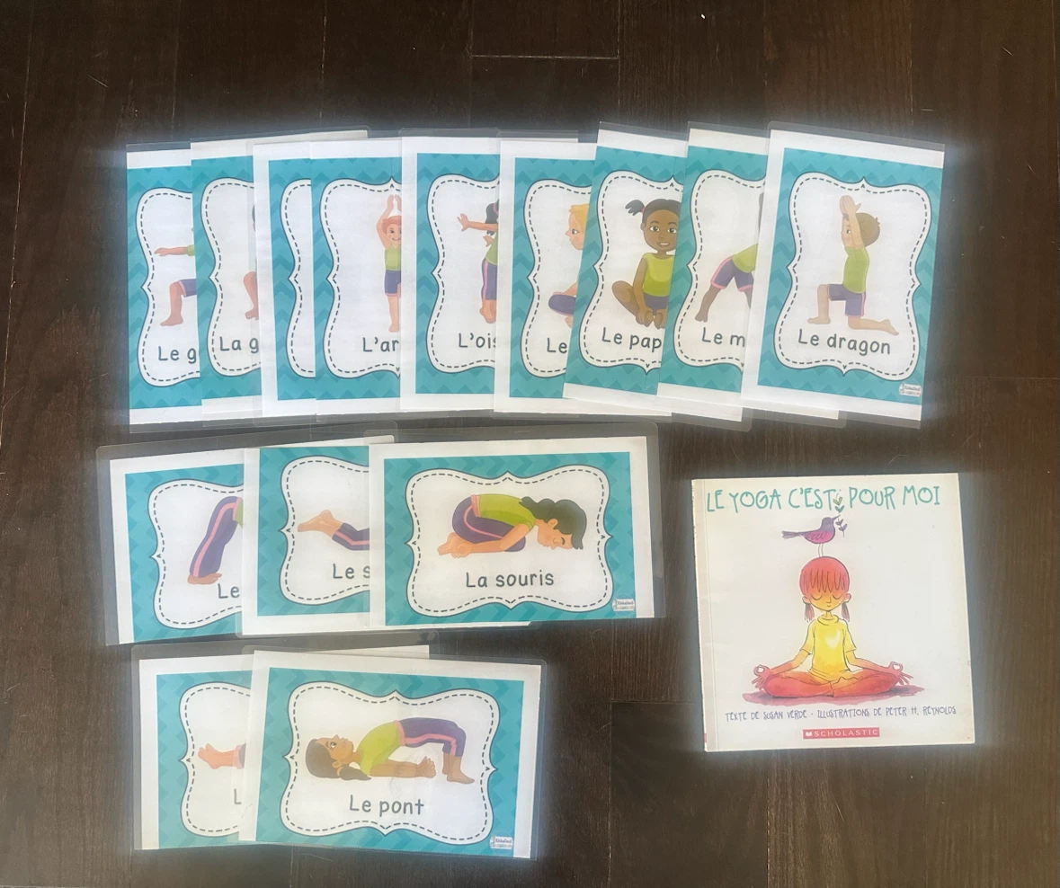 French children’s picture book on yoga with Yoga Pose Cards