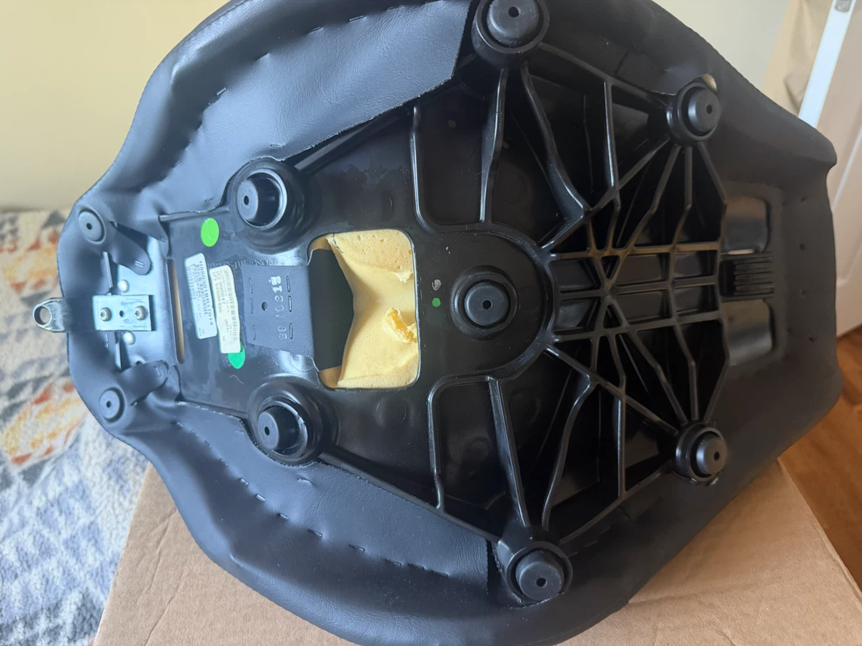 Motorcycle Seat - photo 5
