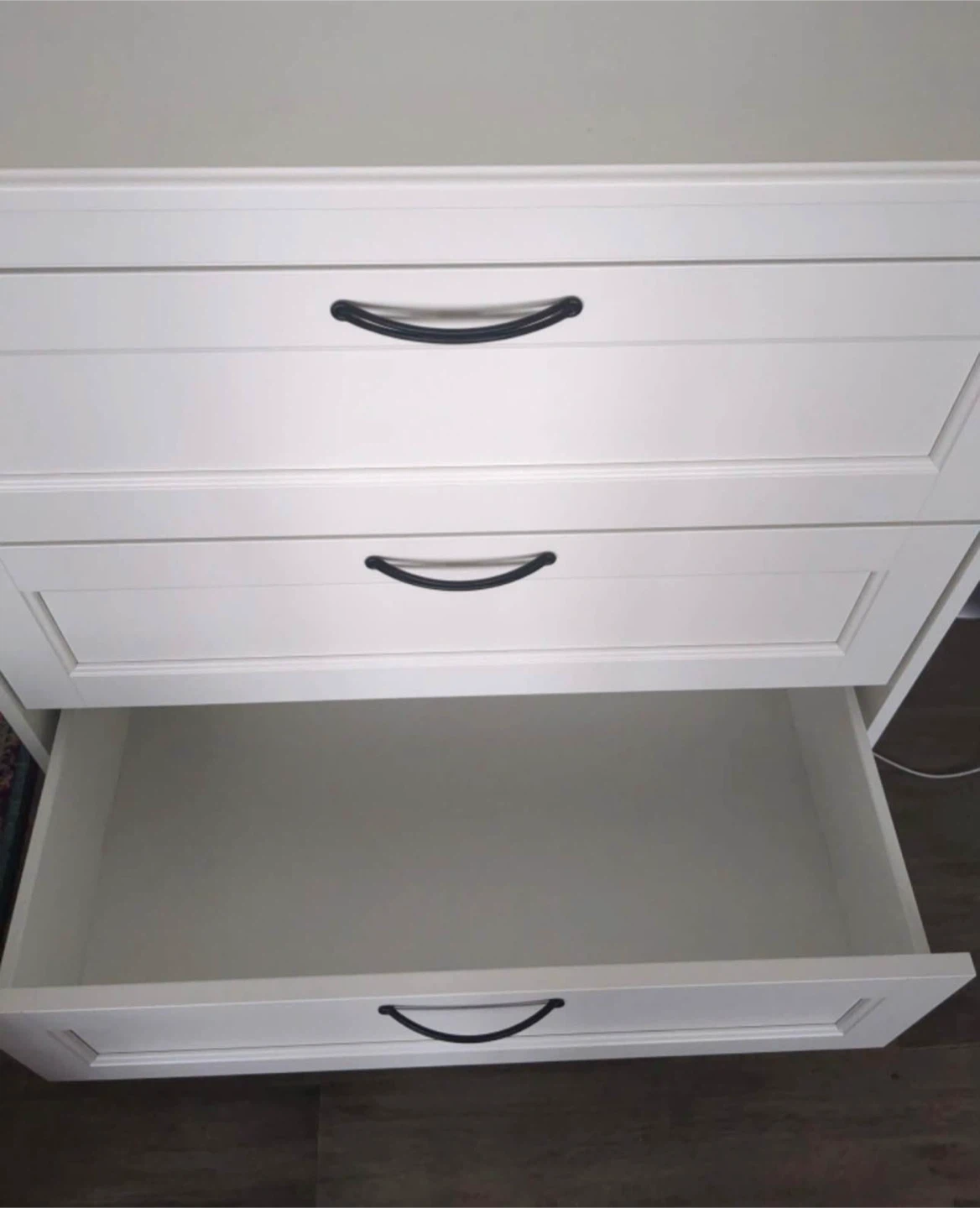 White 3-Drawer Dresser - photo 2