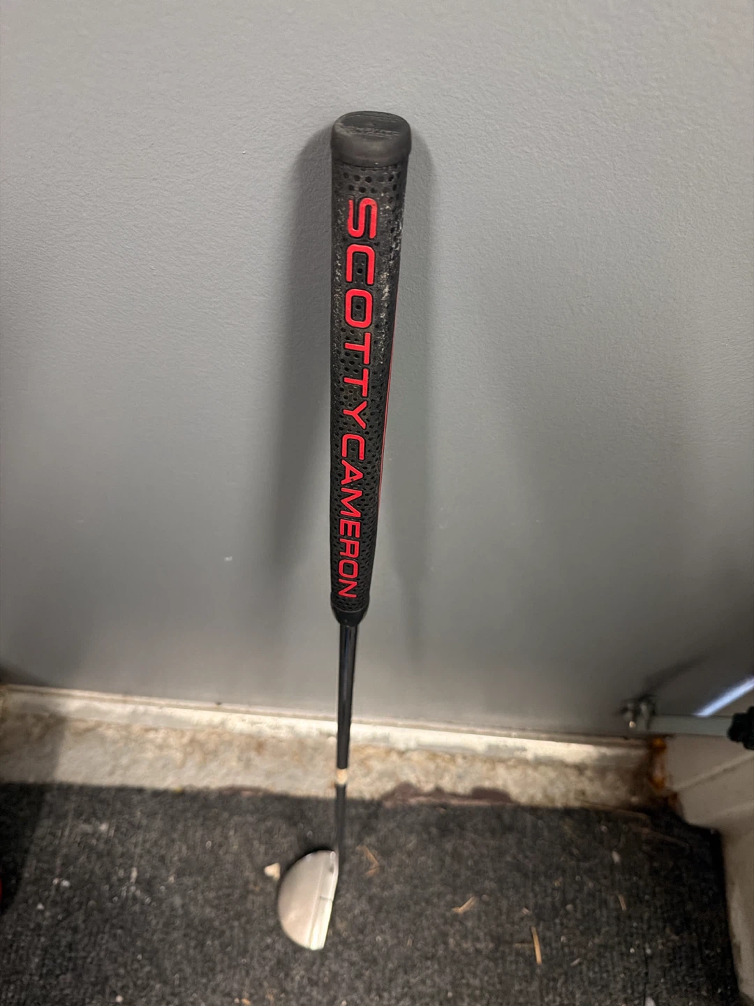 Scotty Cameron Futura 5MB Putter RH - photo 3
