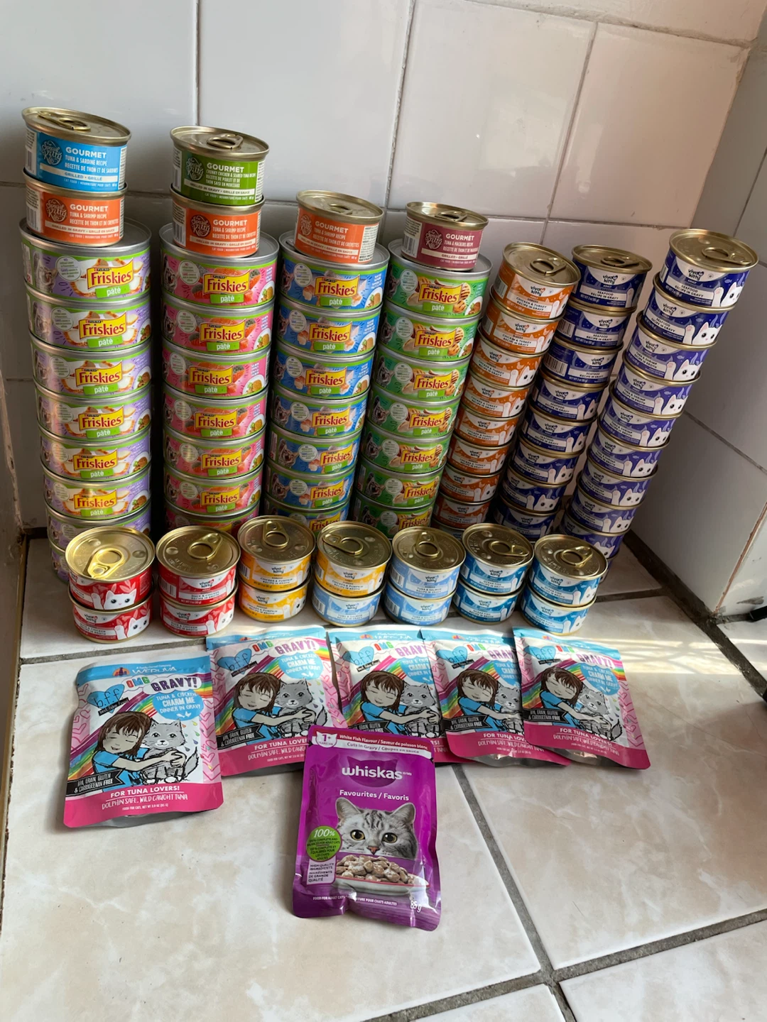 Huge Wet Cat Food Lot