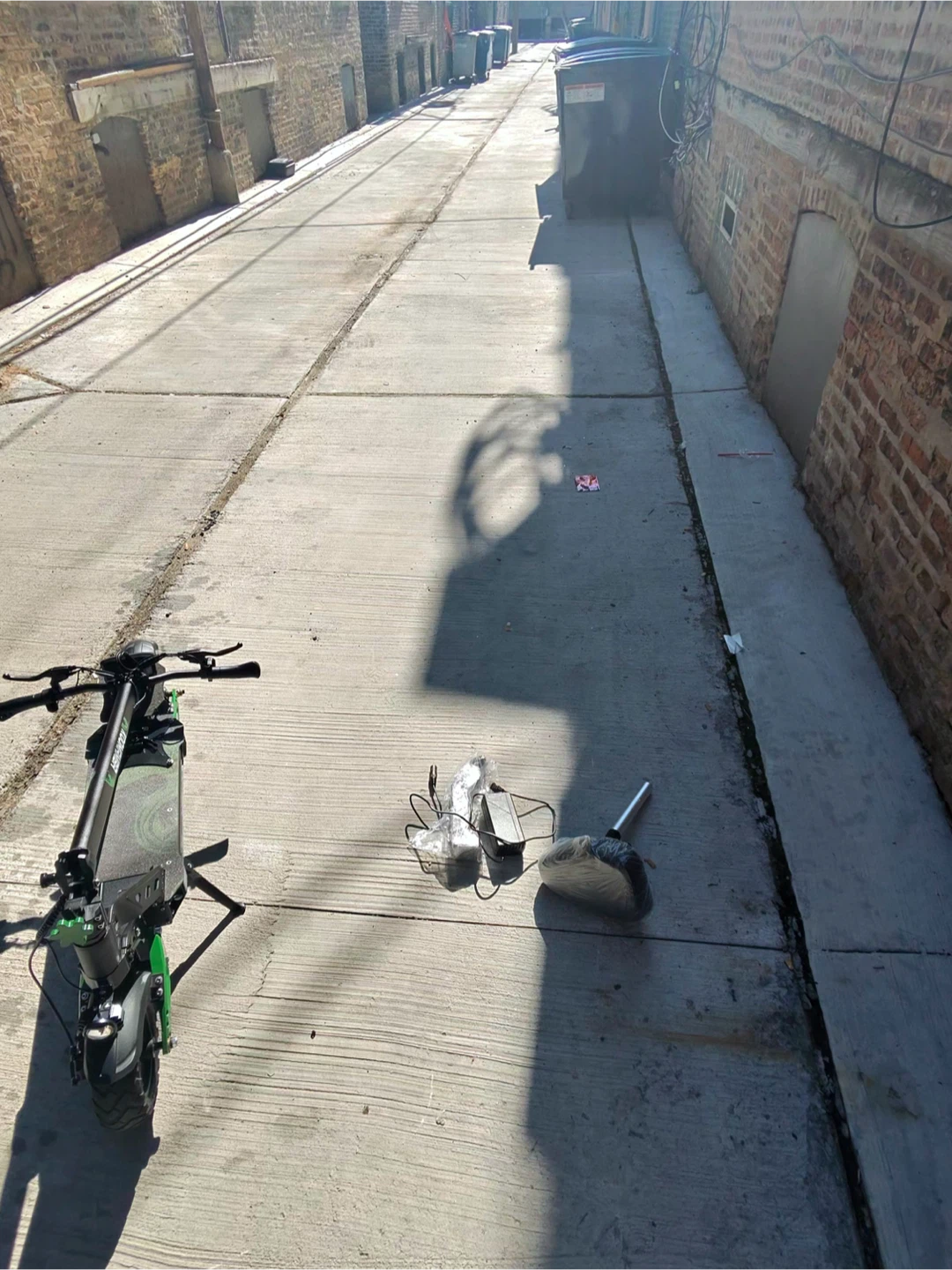 KooMamba ZO03 5600W Dual Motor Electric Scooter - photo 5