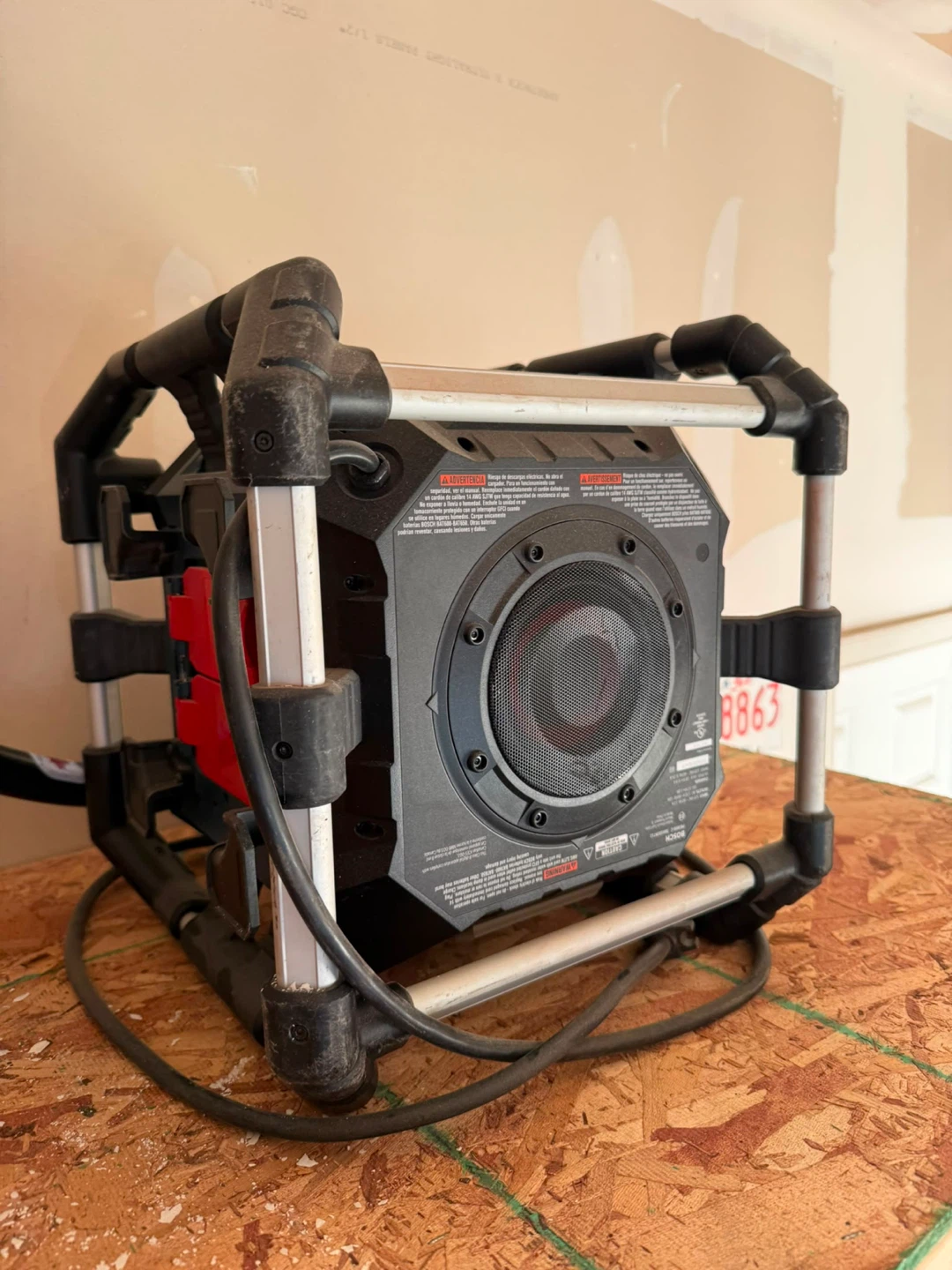 Bosch Power Box Jobsite Radio & Charger