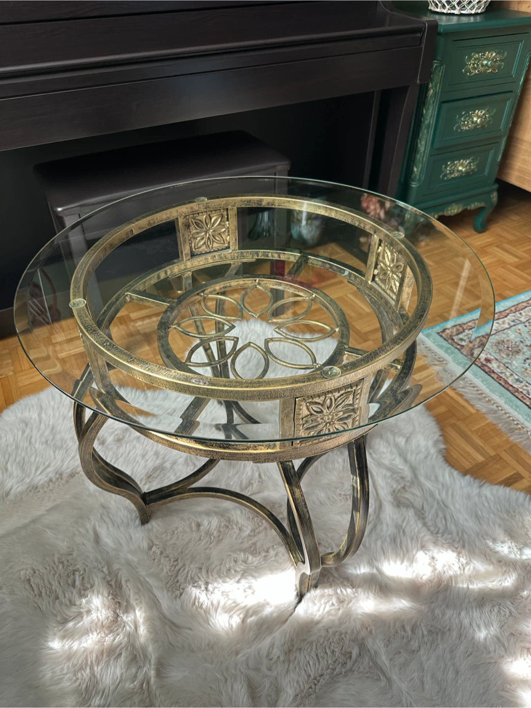 Glass Top Round Accent Table