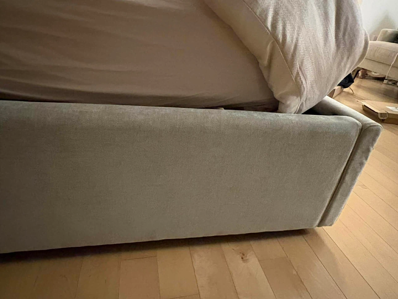 West Elm Emmet Queen Low Profile Bed - Mattress Included - photo 2
