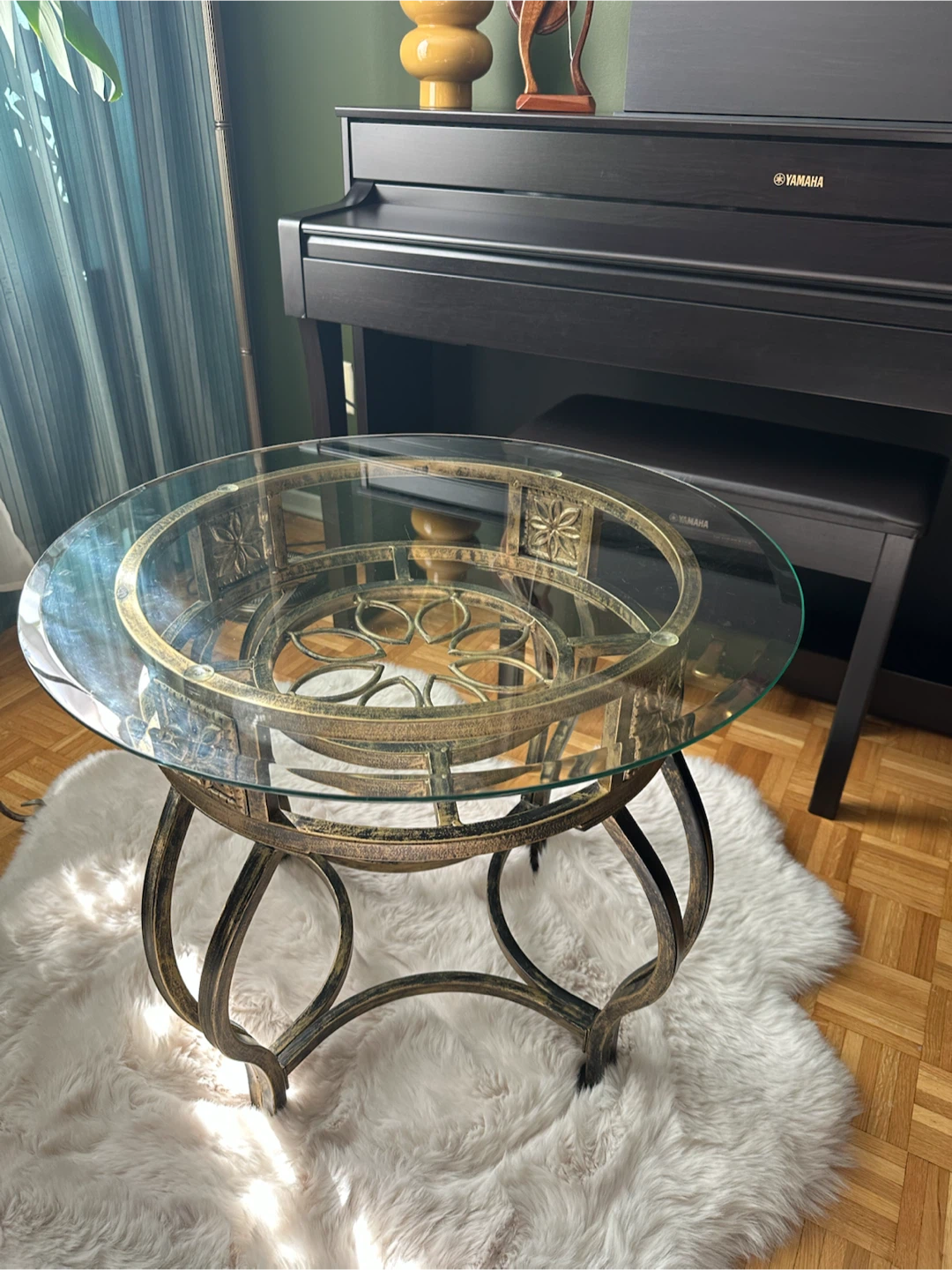 Glass Top Round Accent Table - photo 3