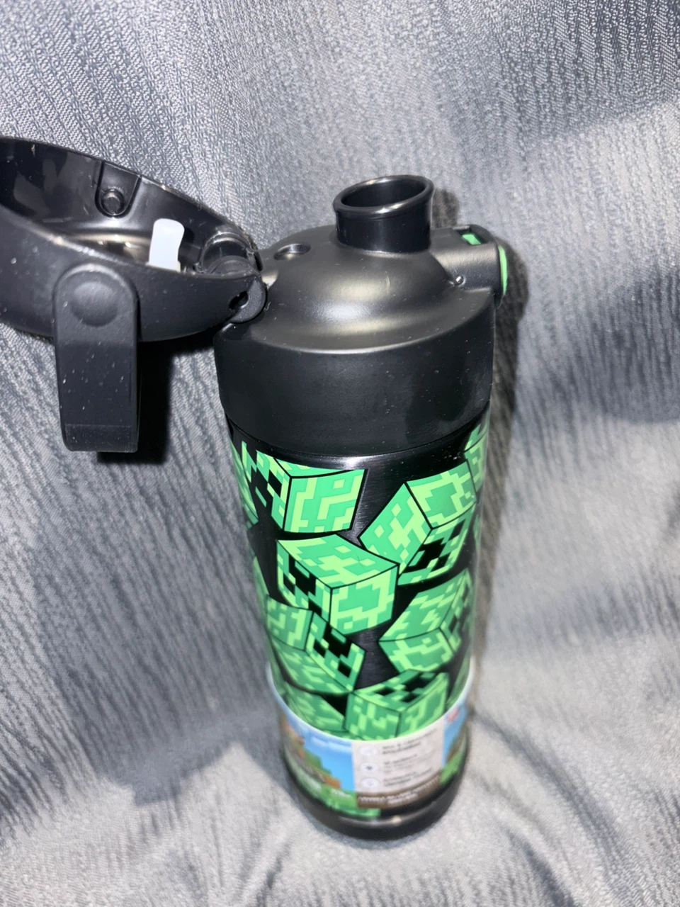 Minecraft Water Bottle - photo 2