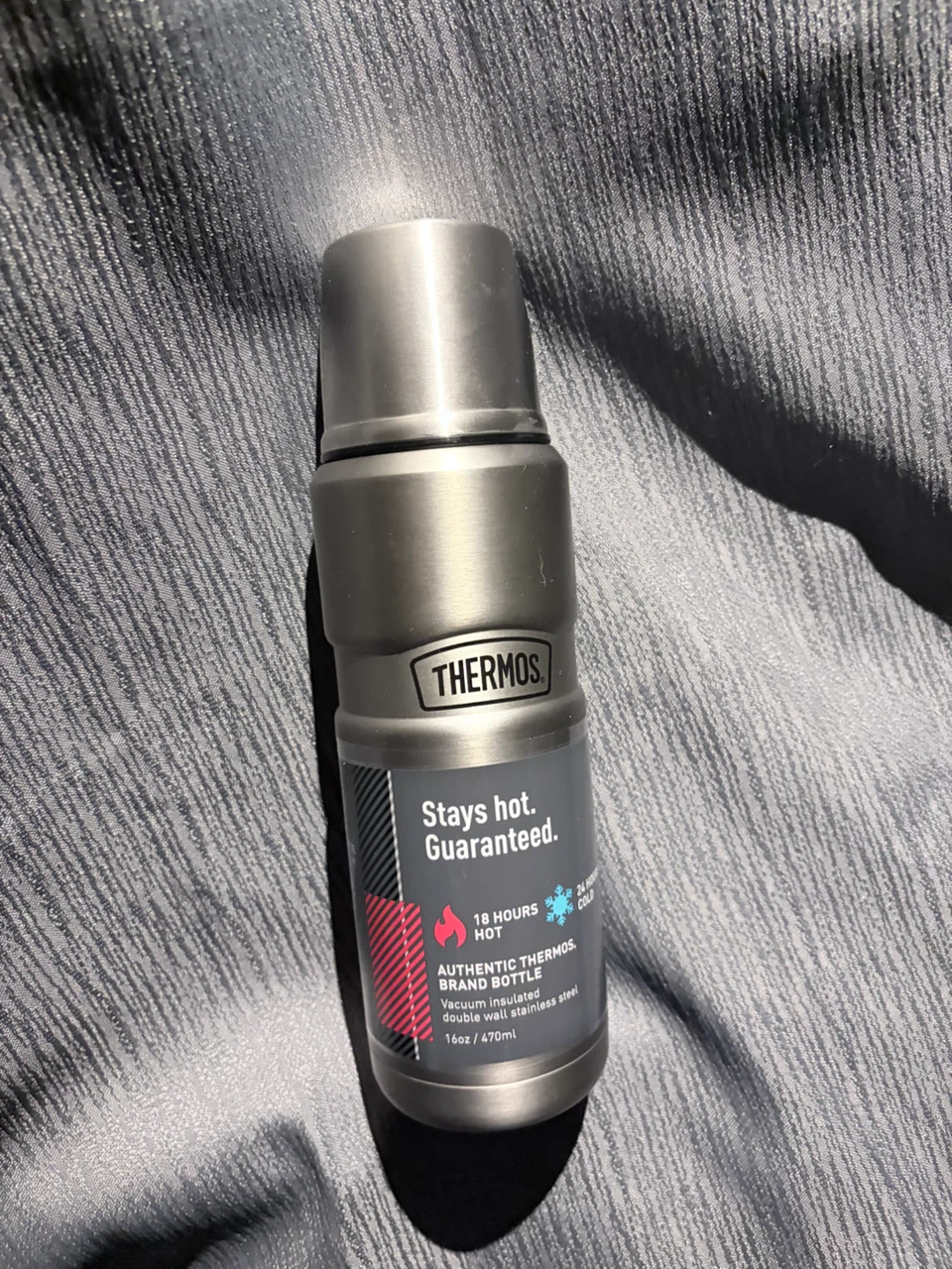 Thermos Brand Insulated Stainless Steel Bottle 16oz / 470ml