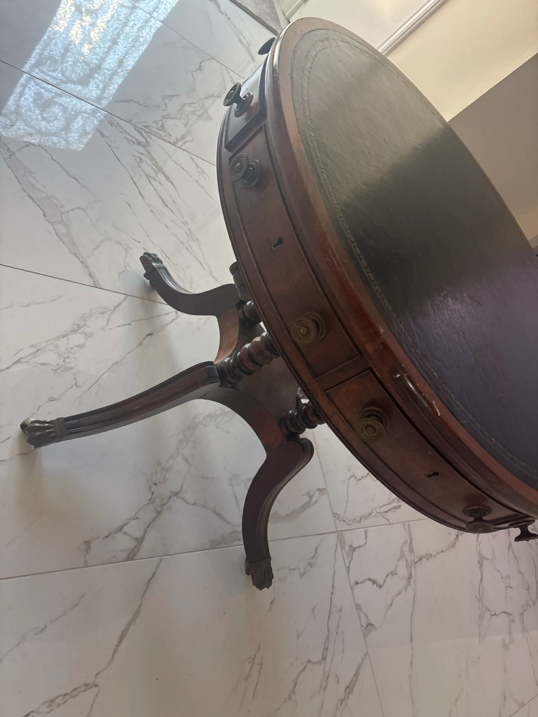 Center table - photo 2