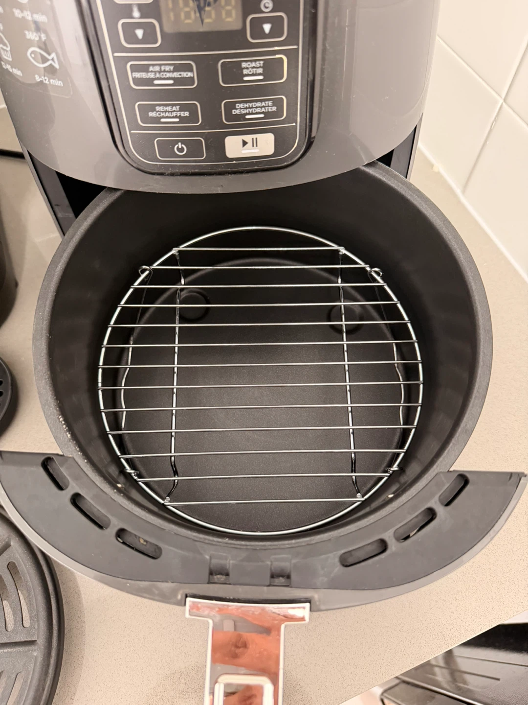 Ninja Air Fryer - photo 4