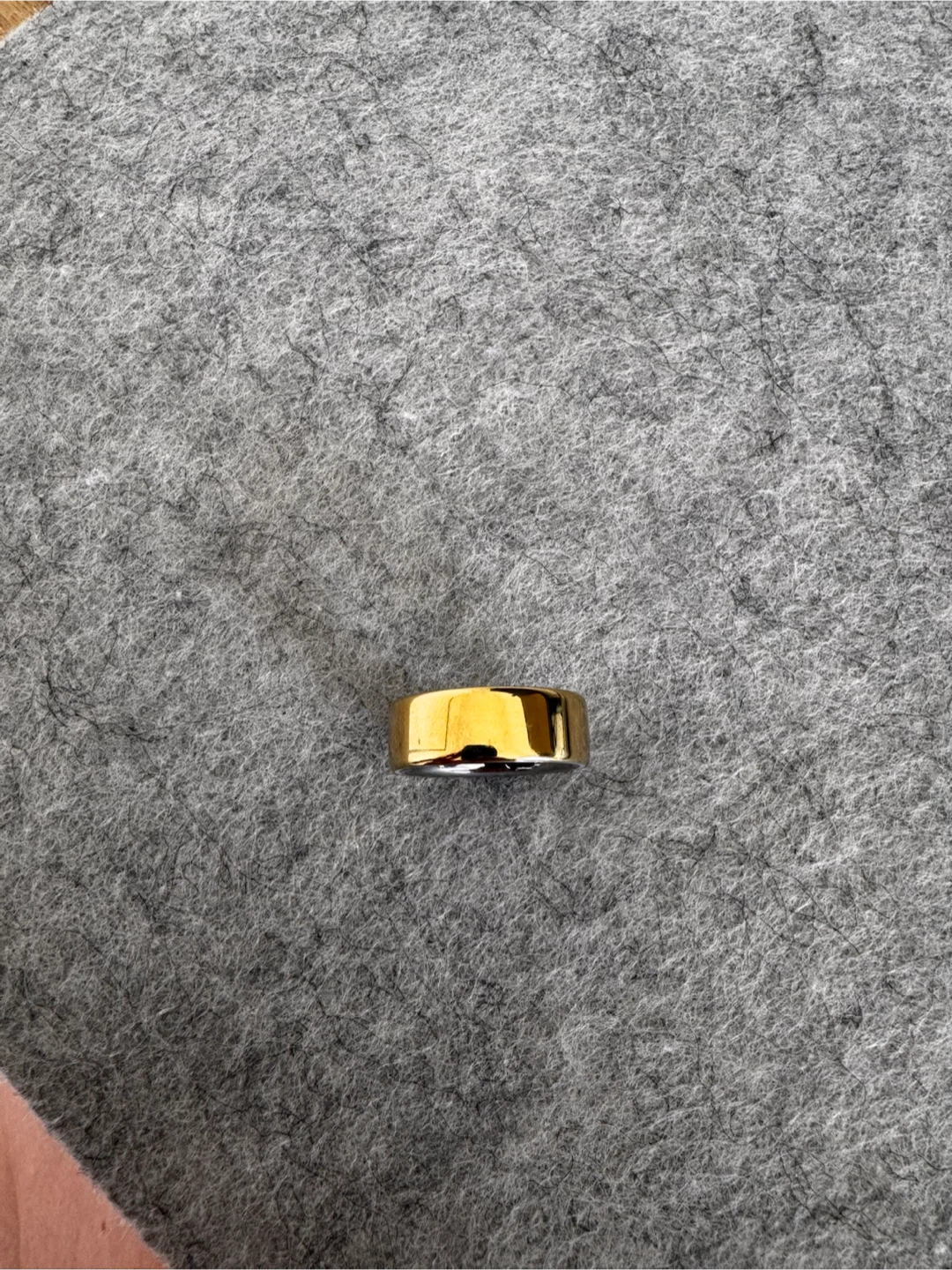 Oura Ring Gen 4 Size 7 Gold