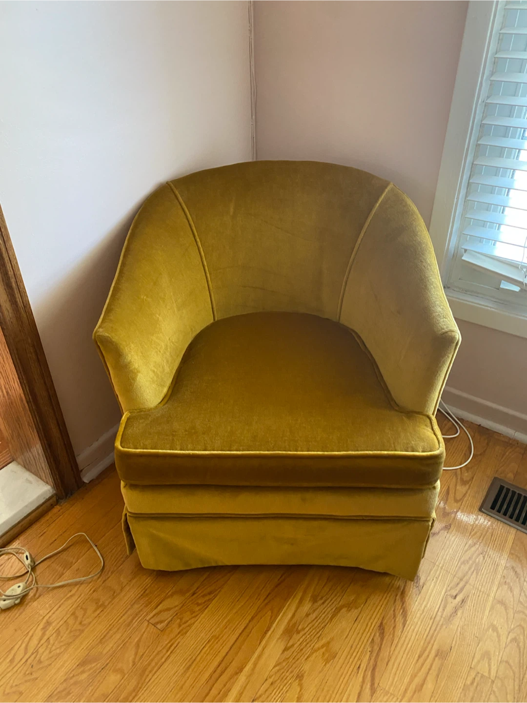 Velvet Accent Chair