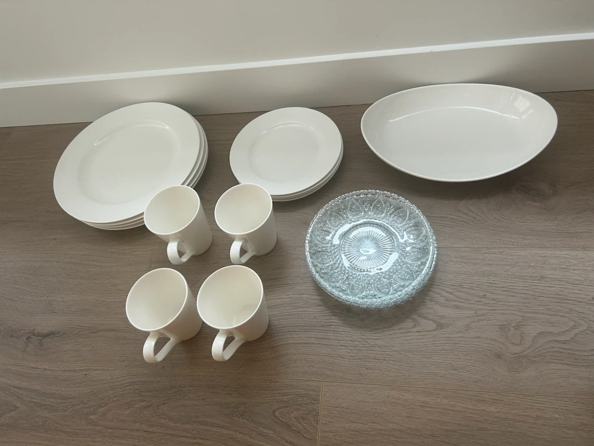 Dinnerware Bundle - $15