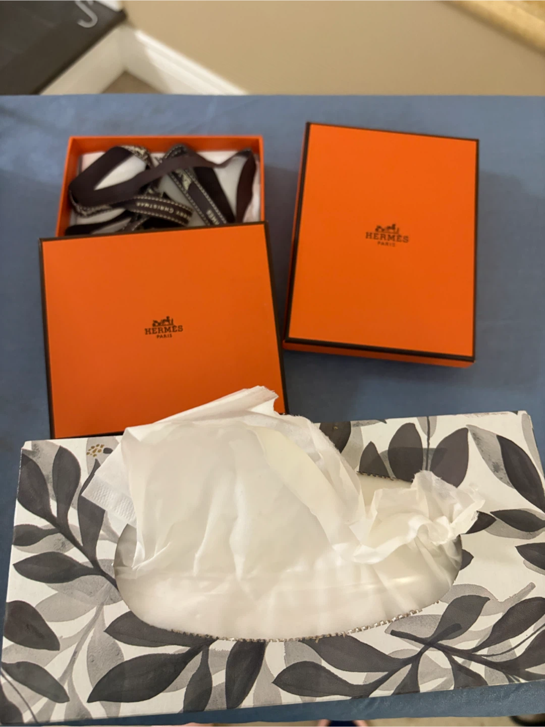 Hermès Gift Boxes with Ribbon - photo 2