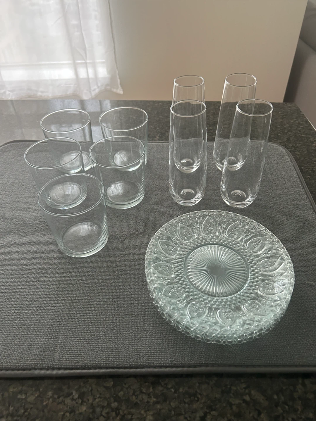 9 glasses and 4 dessert plates - all for $10