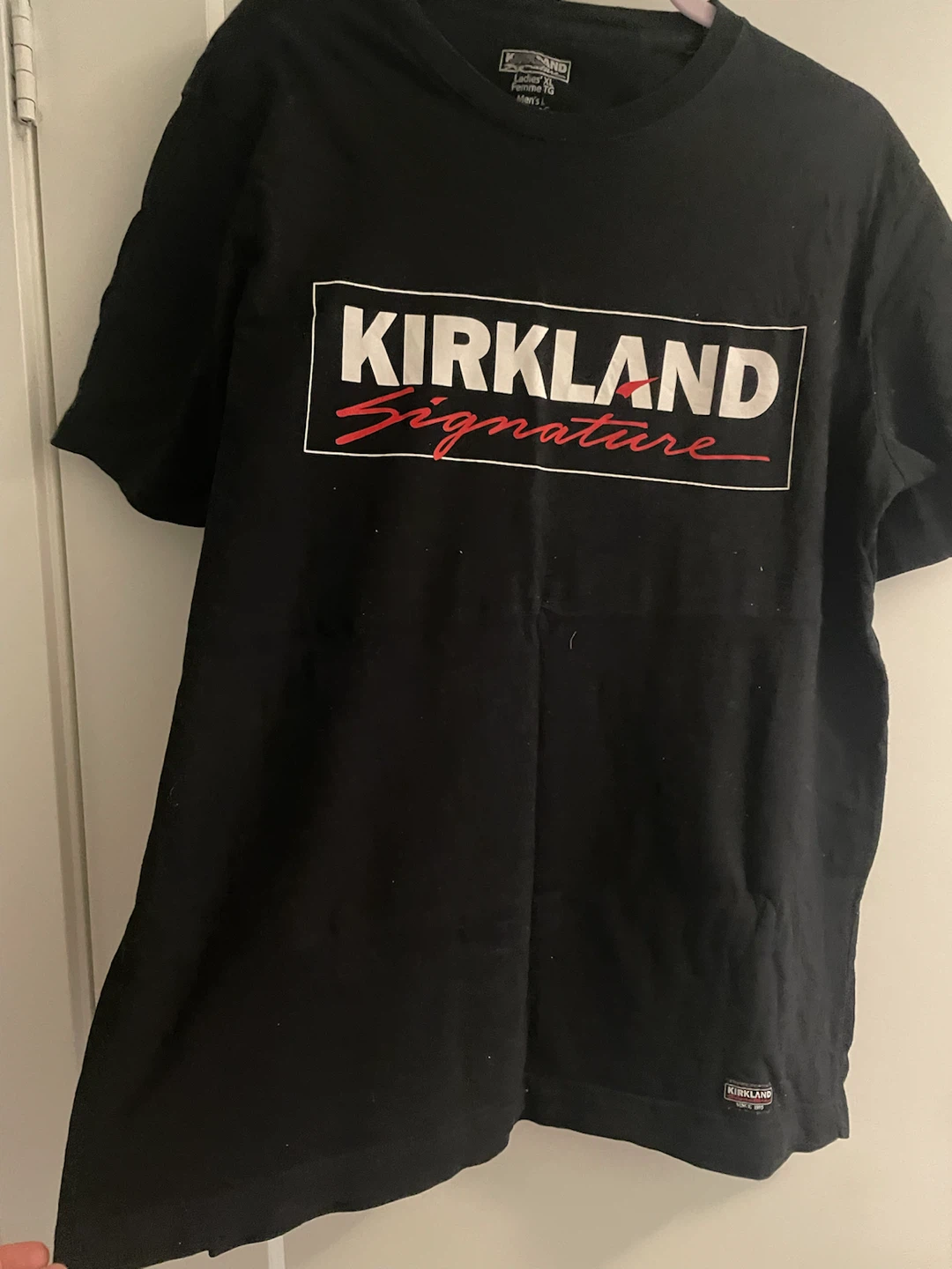 Kirkland Signature Black T-Shirt Men's L / Ladies' XL