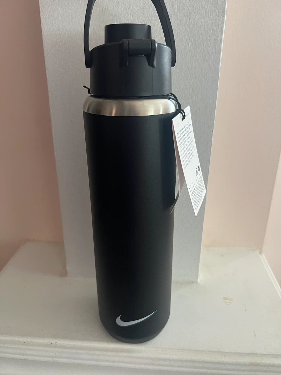 Nike Recharge 24 oz Chug Water Bottle NEW