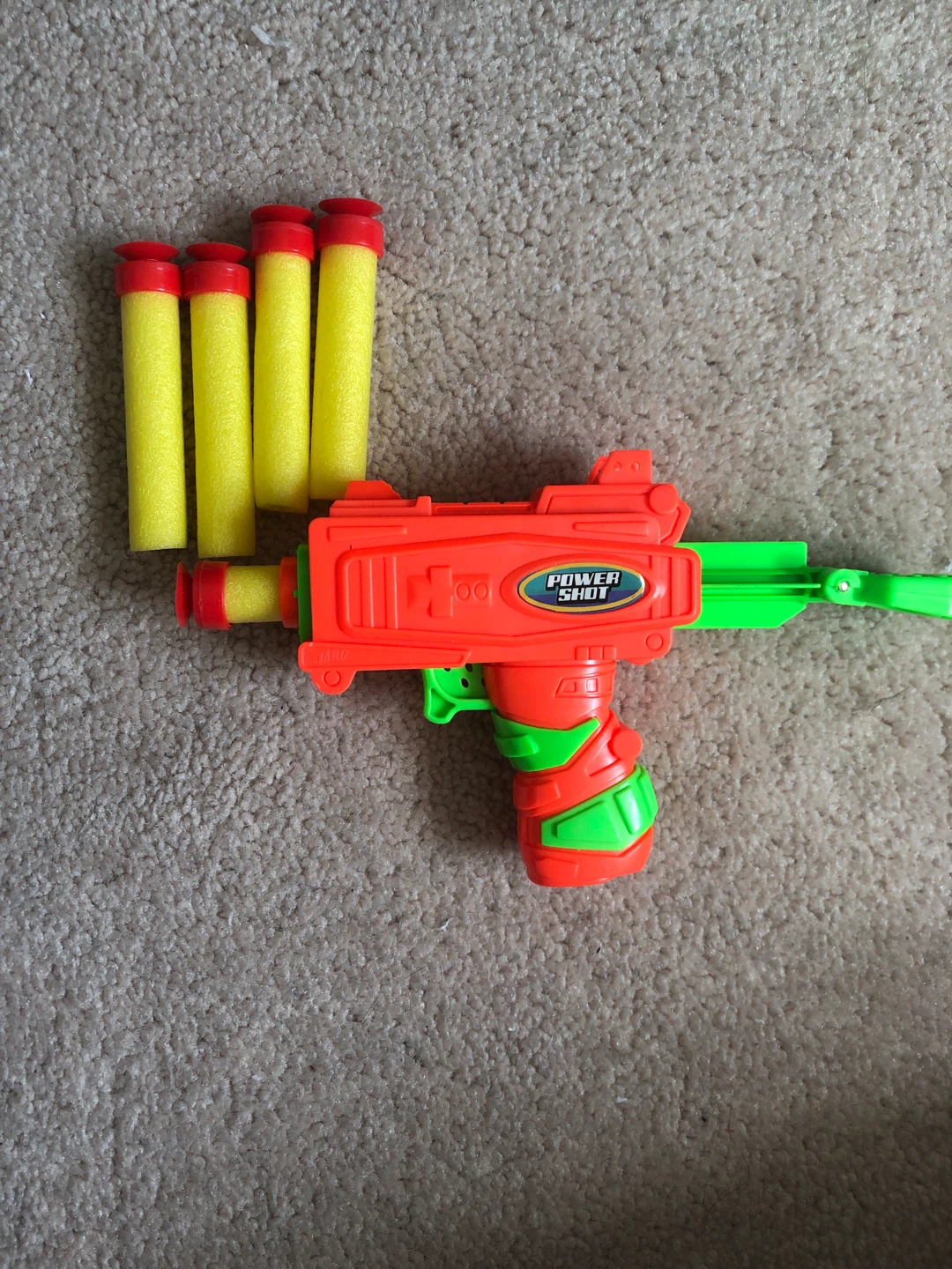 Power Shot Toy Gun with 5 Foam Darts