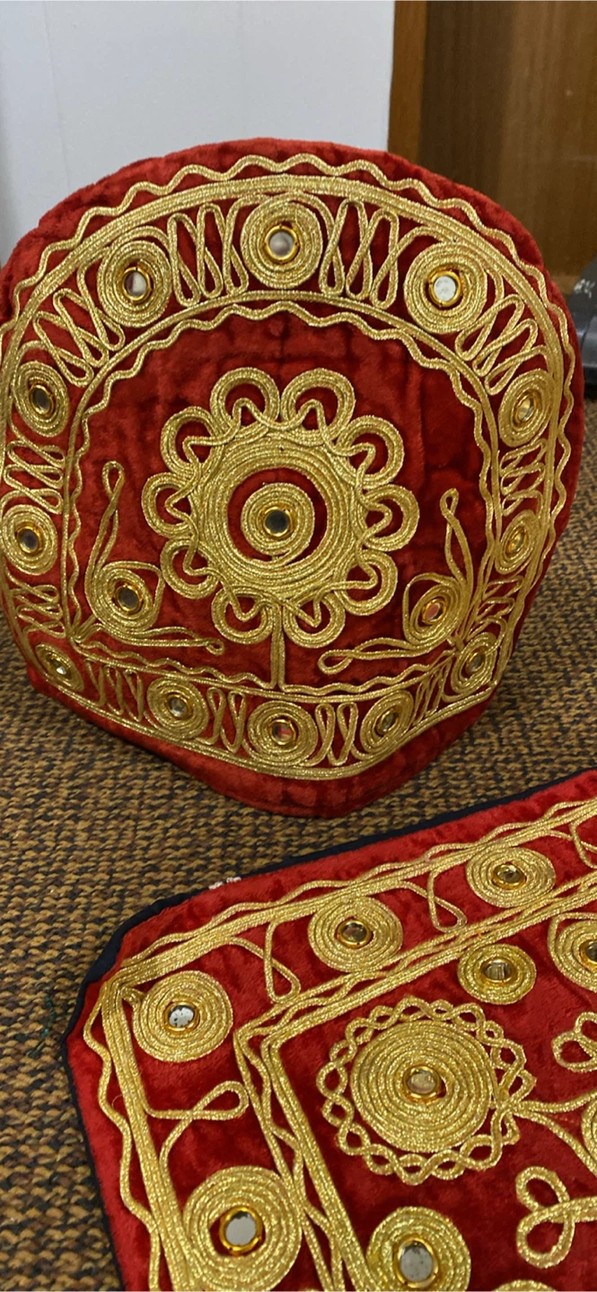 Brand New Traditional Embroidered Cushion Cover Set - photo 3