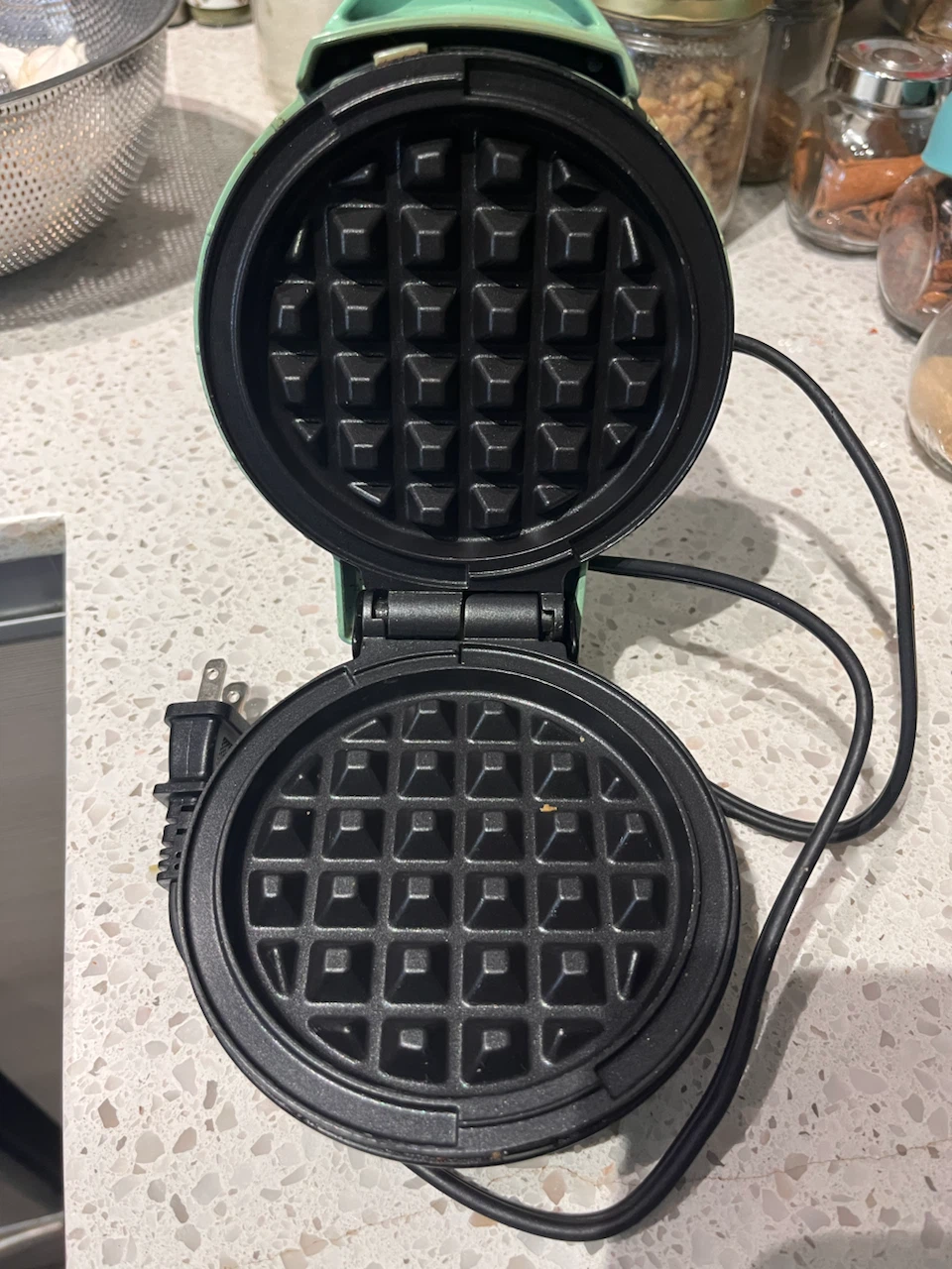 DASH Mini Waffle Maker - Aqua - photo 2