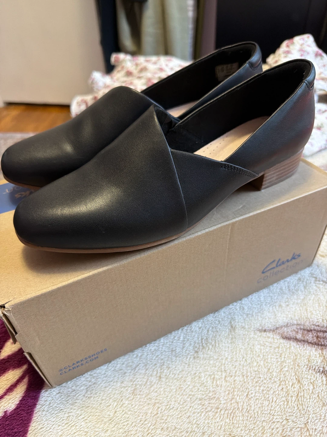 Clarks Collection Women's Black Loafers - photo 3
