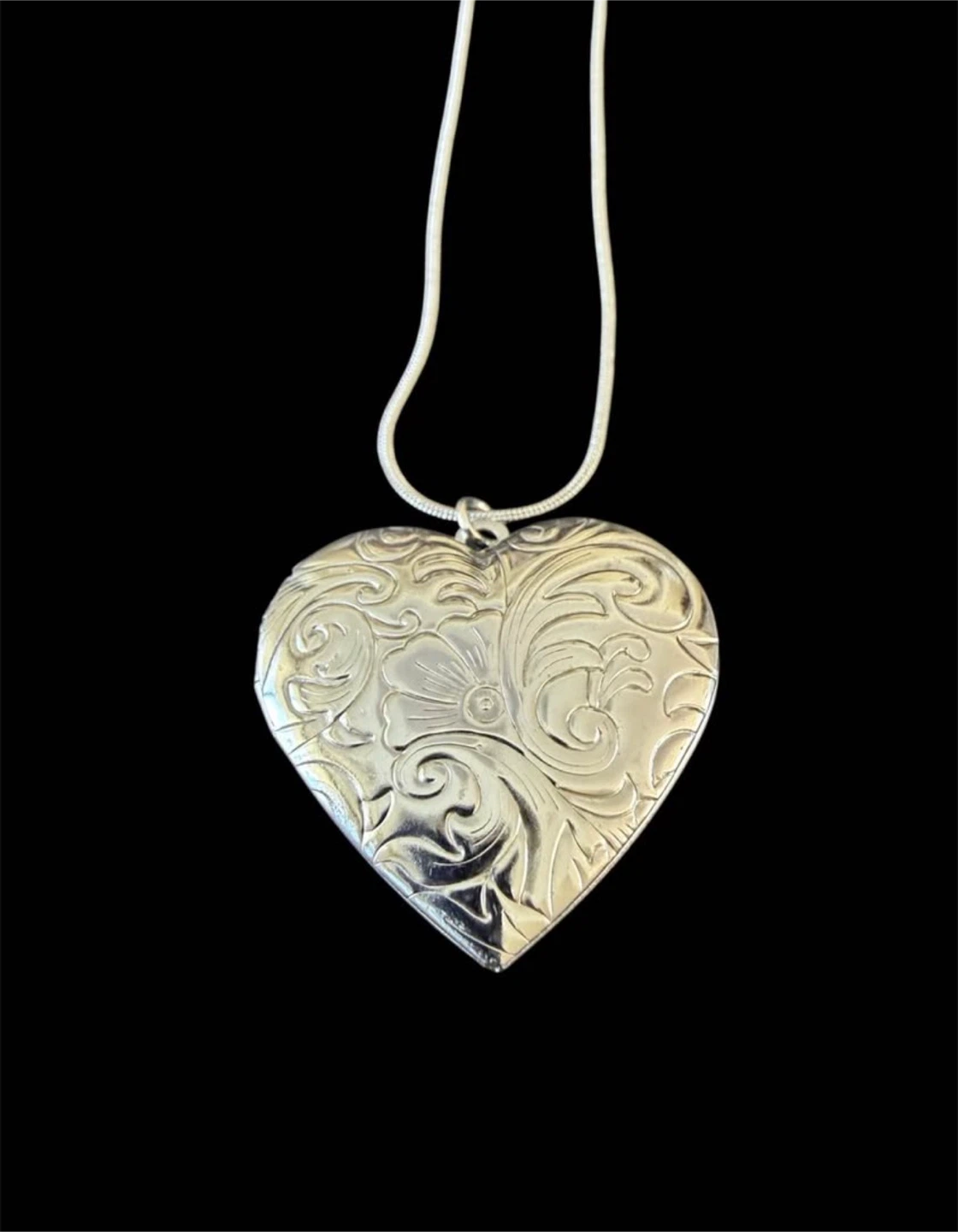 Stainless steel Heart Locket Necklace