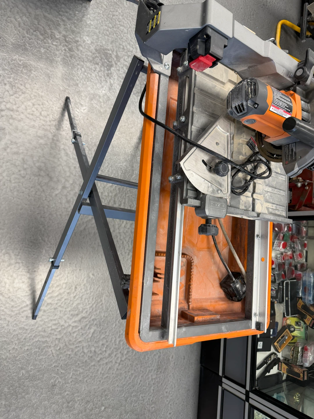 RIDGID 9-Amp 7-inch Portable Wet Saw with Stand - photo 2