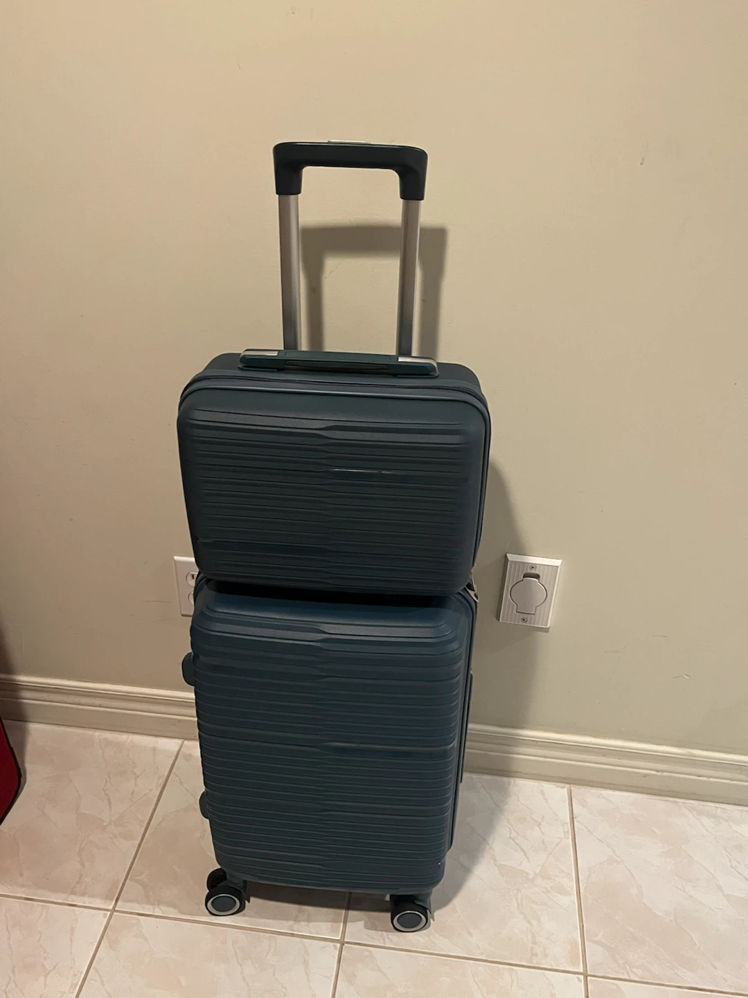 carry on luggage set