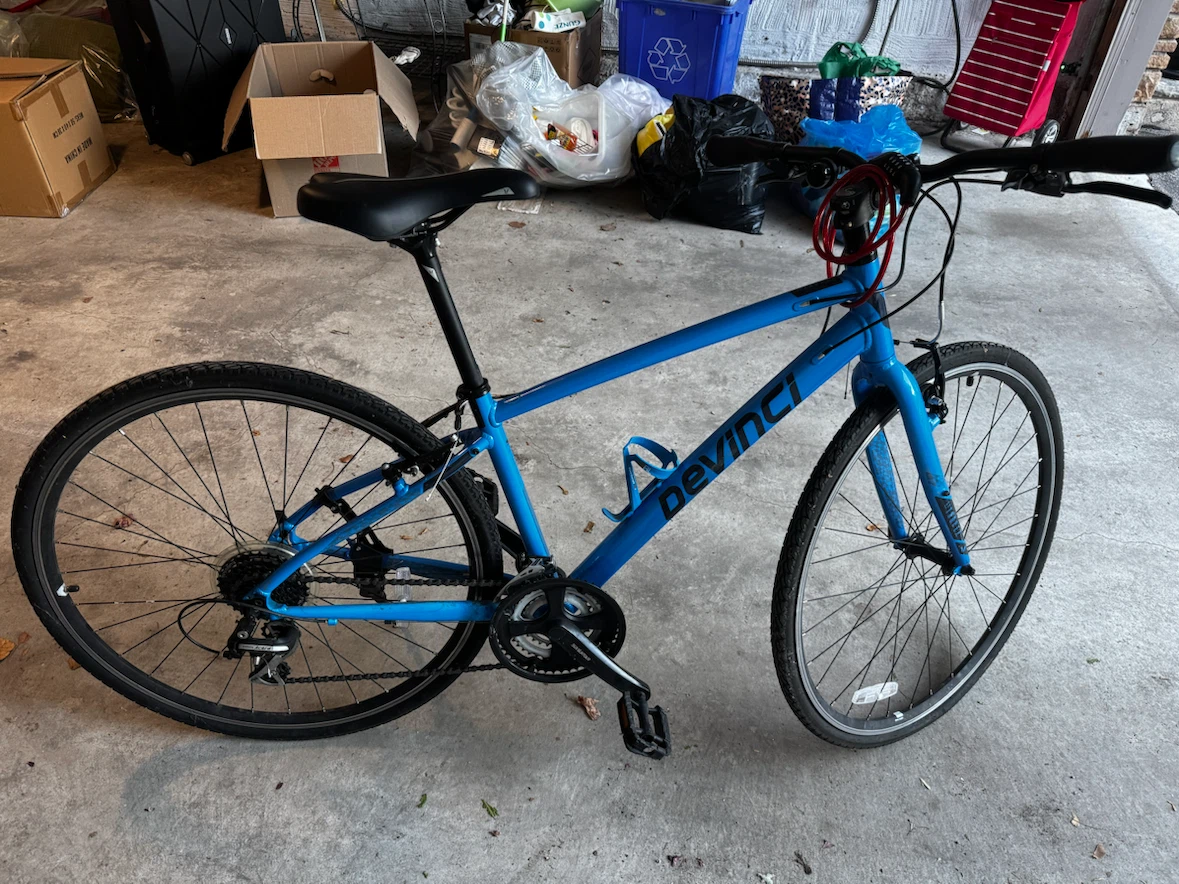 Blue Devinci Bike - photo 2