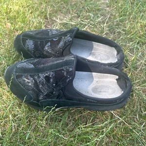 Women's Black Sequin Slip-on Shoes