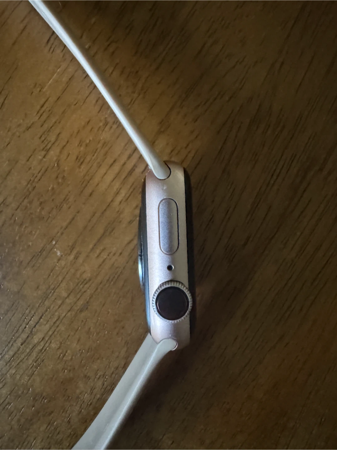 Apple Watch Series 4 - photo 4